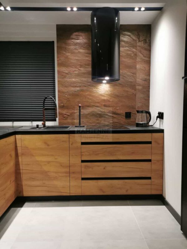 Corten Stone Veneer 122x280x0.2 cm